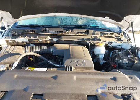 2021 Ram 1500 Classic Tradesman 4X2 6'4 Box из США, поврежденный, VIN 1C6RR6FG9MS563280